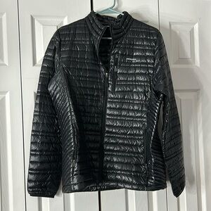 Women’s Patagonia jacket size L
